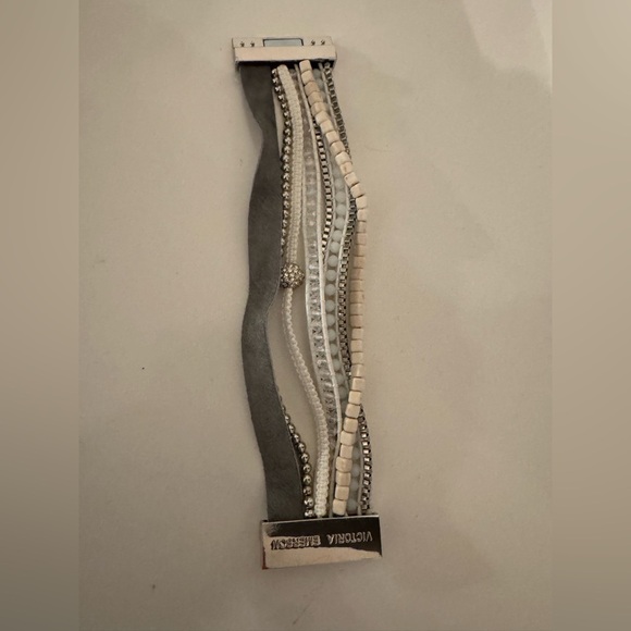 Victoria Emerson White and Silver Bracelet Set - Picture 4 of 5